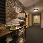 Wilson Palace By Loft 4*