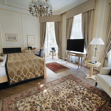 Wilson Palace By Loft Отель Братислава