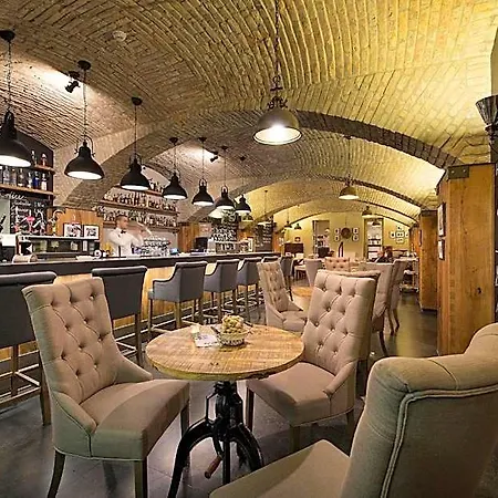 Wilson Palace By Loft 4* Pressburg
