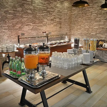 Wilson Palace By Loft 4* 布拉迪斯拉发