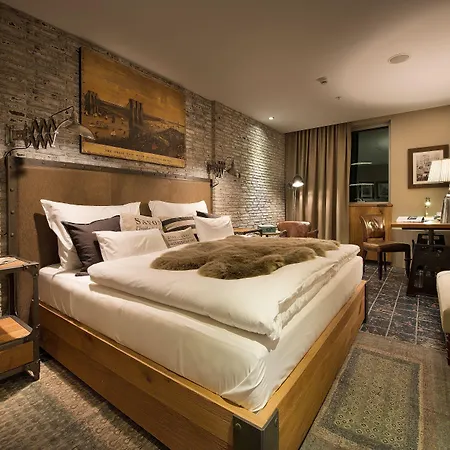 Wilson Palace By Loft Bratislava