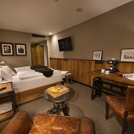 Hotel Wilson Palace By Loft Bratislava